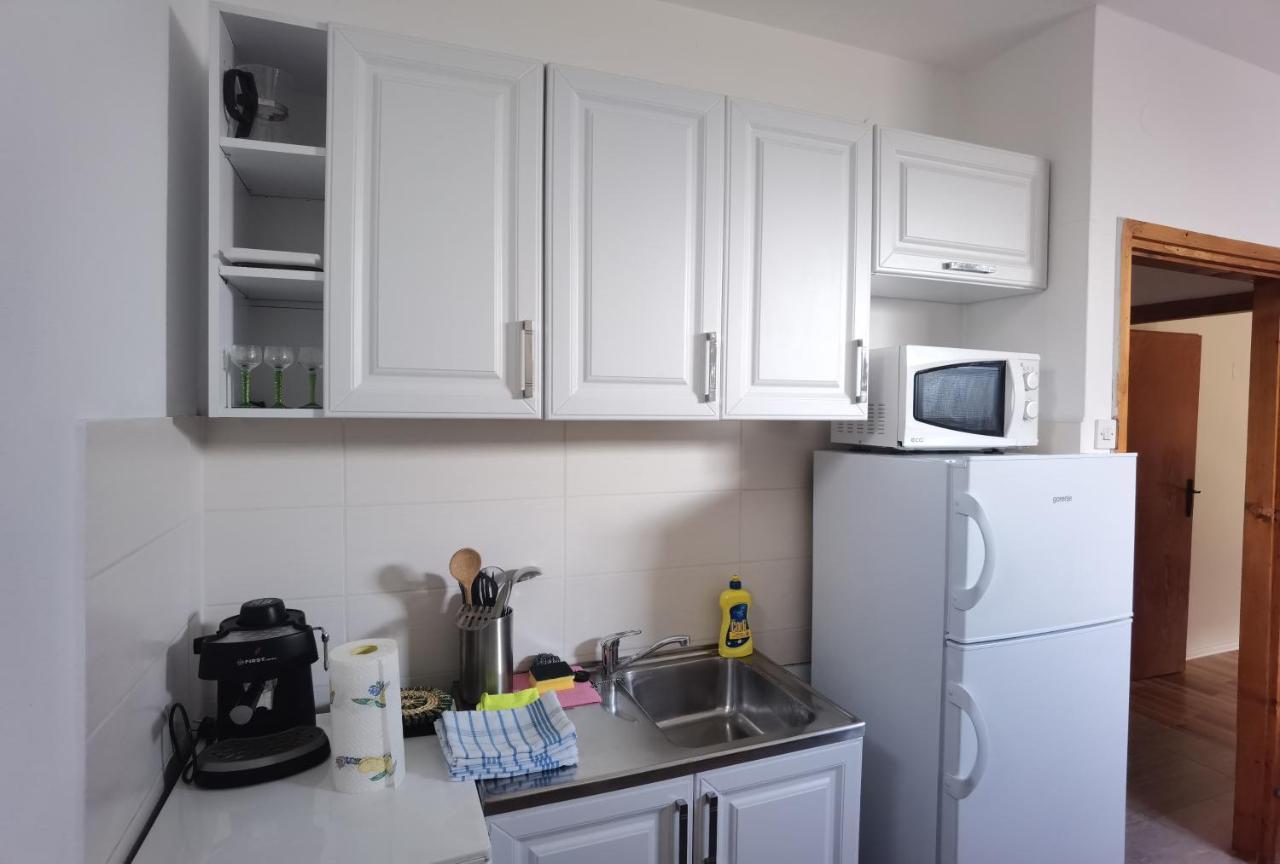 Studio Apartment Lipa Сень Екстер'єр фото