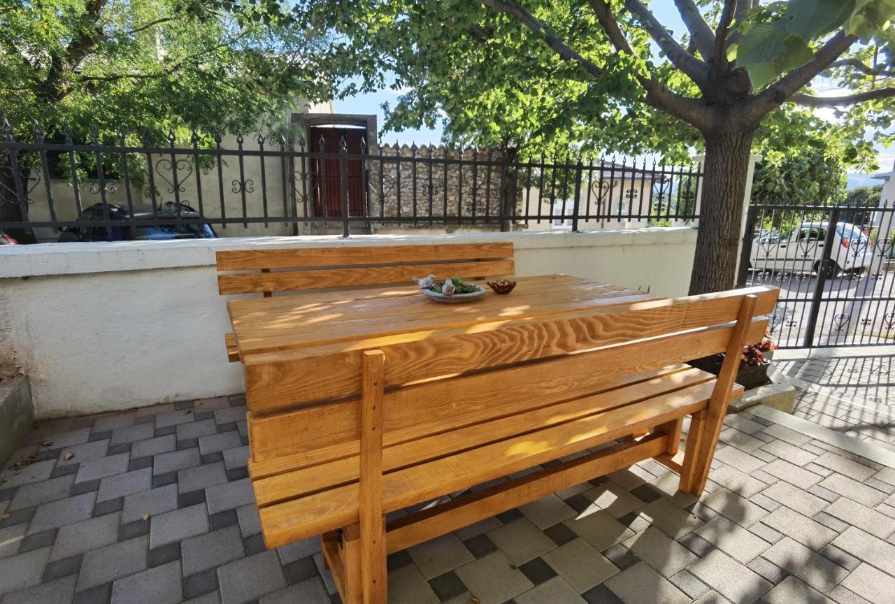 Studio Apartment Lipa Сень Екстер'єр фото